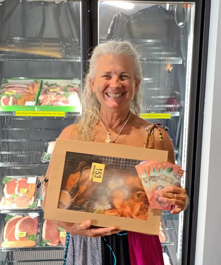 Featured image for “Double Win: Members Draw and Seafood Tray at Karuah RSL”