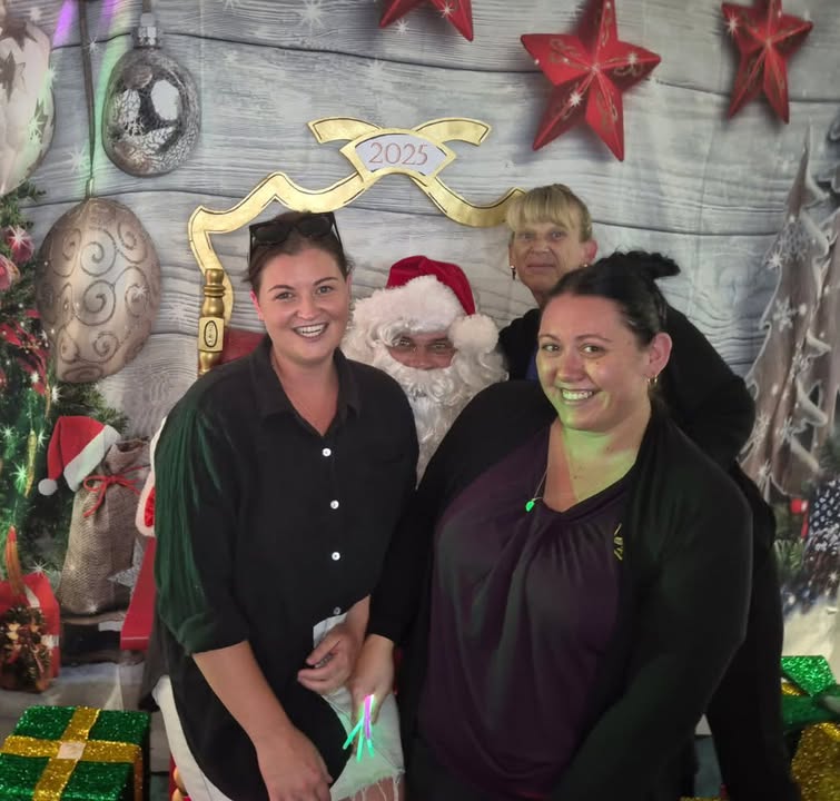 Featured image for “Merry Christmas from the A Team: Celebrate with Karuah RSL Club”