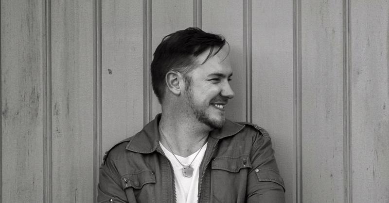 Featured image for “Live Music: Glen Harrison”
