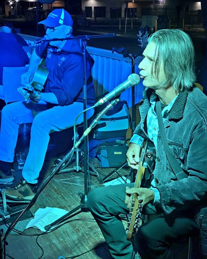 Featured image for “Cosmic Duo Live and Free at Karuah RSL This Friday”